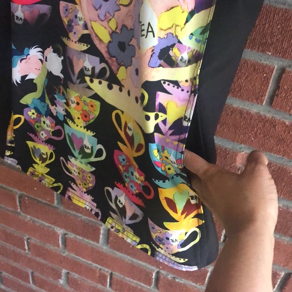 Disney scrub-small size - Picture 4 of 9